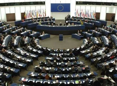 В Европарламенте проголосовали за ужесточение санкций против РФ