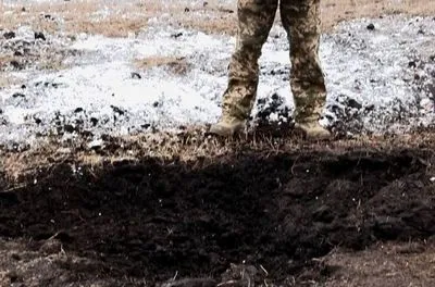 ОБСЕ зафиксировала на Донбассе новые воронки от разрыва мин