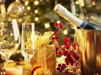 К новогоднему столу: эксперт рассказал, что будут пить украинцы и почему
