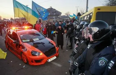 Бывшего инспектора ГАИ судят за преследование Автомайдана