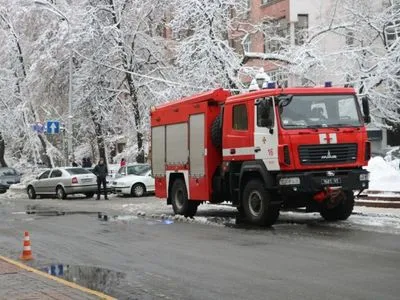 Людей на Софійській площі налякала "пожежа" в пательні на ярмарку