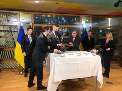 Україна і ЄС підписали угоди про фінансування спільних програм