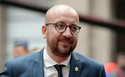 Премьер Бельгии подал в отставку