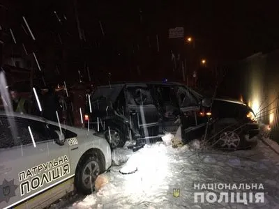 Полицейские час не могли поймать нарушителя в Ровно