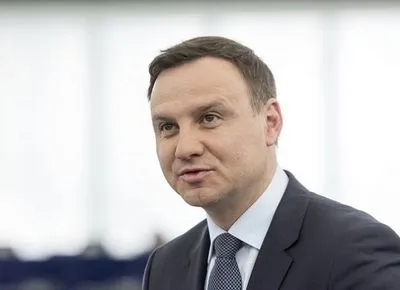 Президент Польши отменил ряд положений спорной судебной реформы