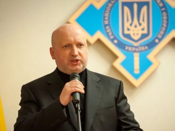 Турчинов рассказал о возможных провокациях церковных конфликтов со стороны РФ