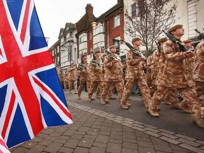 Лондон мобилизует 3500 солдат на случай жесткого Brexit
