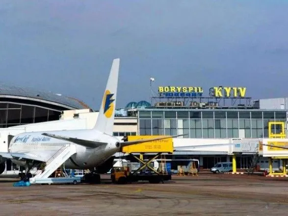 Неизвестный "заминировал" самолеты из Киева в Тель-Авив