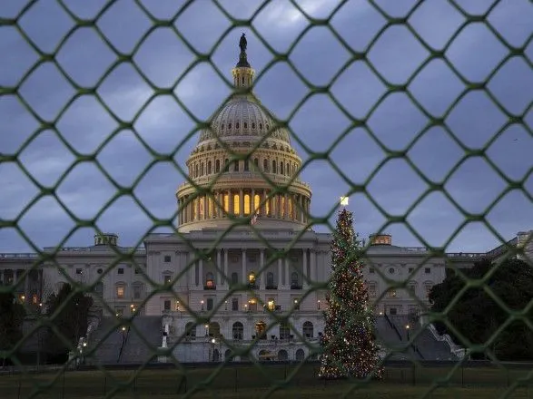Politico: робота уряду США буде частково призупинена як мінімум до 27 грудня