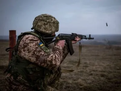 Боевики из гранатомета обстреляли позиции ООС у Гнутово
