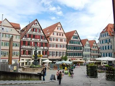 Первое немецкий город введет налог на одноразовую посуду и пакеты
