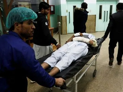 В результате атаки на правительственный комплекс в Кабуле погибли 27 человек