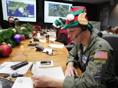 Военные США: Санта-Клаус раздал более 7 млрд подарков и вернулся на Северный полюс