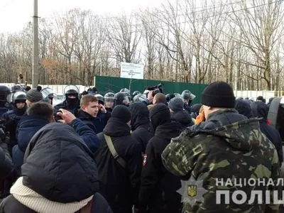 В Одессе на акции завязалась драка между активистами и правоохранителями