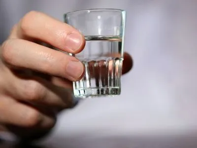 В Украине производят все меньше легальной водки