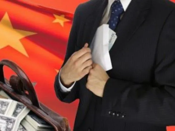 У Китаї за корупцію засудили колишнього віце-міністра до довічного ув'язнення