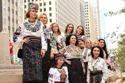 В Чикаго выпустили календарь с украинками в вышиванках