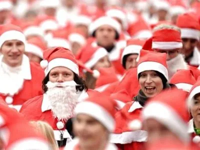 Завтра в Україні влаштують новорічний забіг Санта-Клаусів