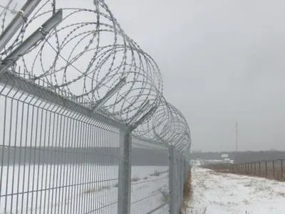 МінТоТ: Росія обмеджує права громадян будуючи стіну у Криму