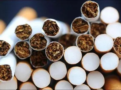 У Польщі засудили шістьох громадян України за незаконну торгівлю цигарками