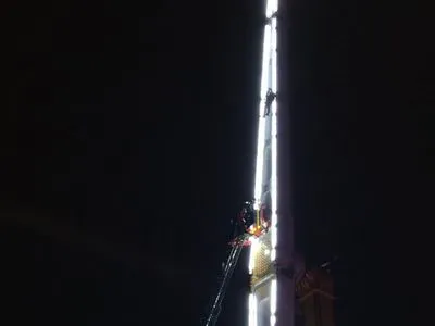 У Новий рік атракціон у Франції заклинило на висоті 60 метрів разом із дітьми