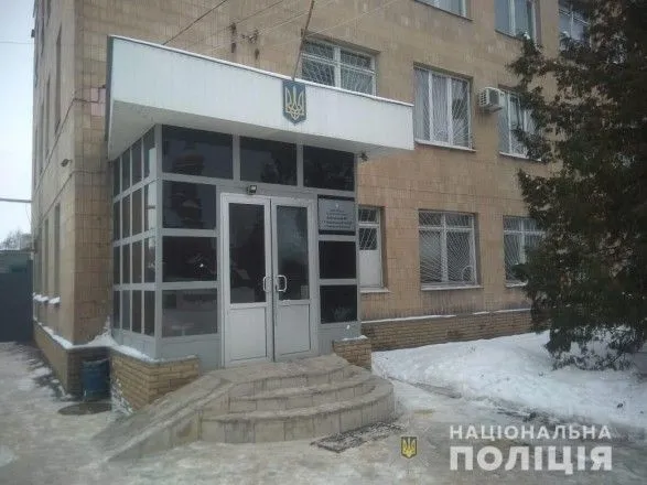 В отделе полиции в Харьковской области искали взрывчатку