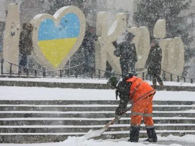 В столице ожидается небольшой снег и гололедица