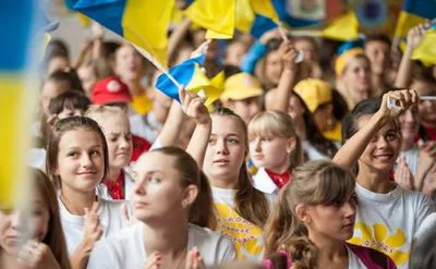 Социологи назвали проблемы, которые больше всего беспокоят украинцев (ИСПРАВЛЕНО)