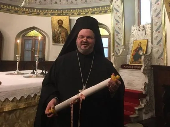 Томос для украинской церкви охранял болгарский архимандрит Харалампий - СМИ
