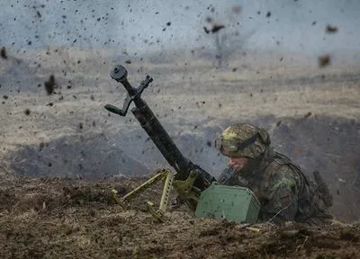 Оккупанты трижды открыли огонь на Донбассе: в ход пошли гранатометы