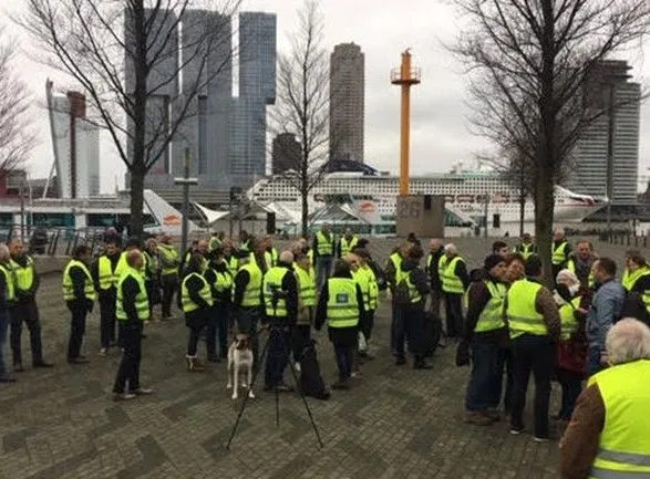 У Нідерландах "жовті жилети" вийшли на мирний протест