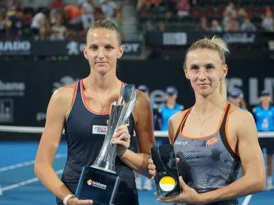 Фіналістки турніру в Брісбені знялися зі змагань WTA у Сіднеї