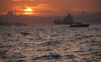 З'явилось відео рятувальної операції з затонулого судна біля берегів Туреччини