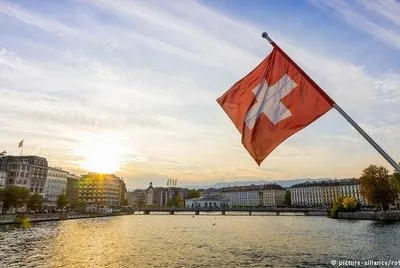 Швейцария хочет пересмотреть договор о будущих отношениях с ЕС