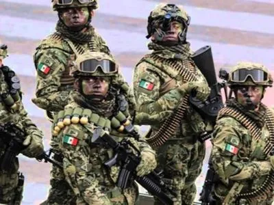Злочинці напали на групу військових в Мексиці
