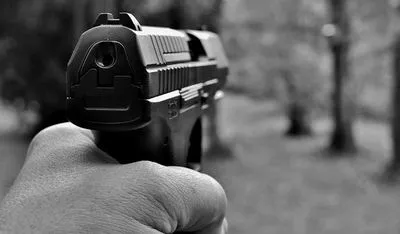 У Донецькій області влаштували розбійний напад з іграшковим пістолетом