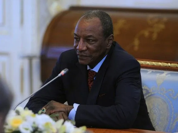 Оппозицию Гвинеи возмутило предложение посла России изменить Конституцию