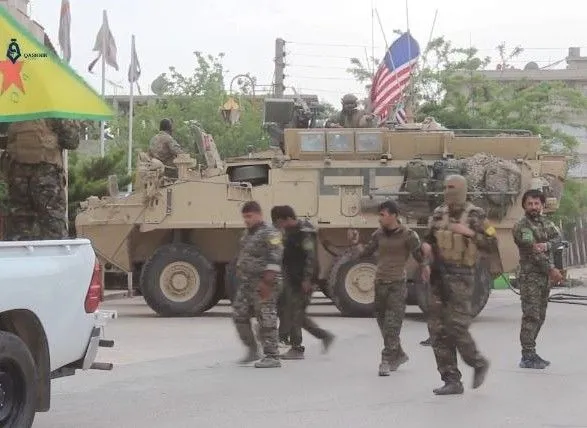 США вывозят из Сирии военную технику - CNN