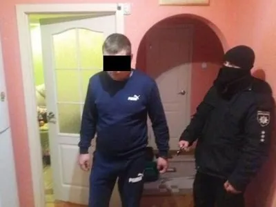 Організатора злочинної групи викрили на Дніпропетровщині