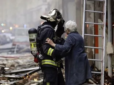 Появилось видео, снятое сразу после взрыва в Париже