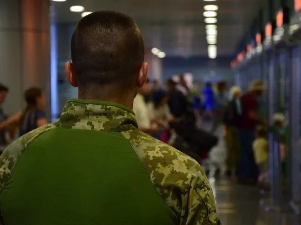 Более 800 россиян не пустили в Украину после военного положения