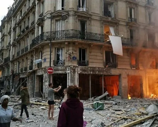 Взрыв в Париже: под завалами нашли еще одно тело