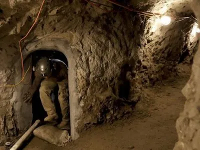 На кордоні Мексики з США виявили тунель, який міг слугувати місцем збуту наркотиків