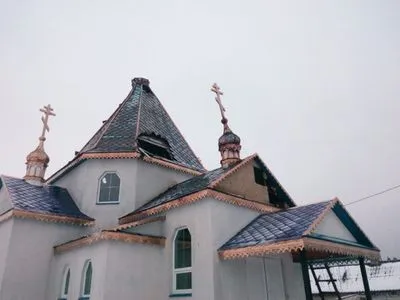 На Старый Новый год волынские спасатели тушили мусор и церковь
