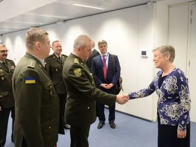 В НАТО призвали Россию освободить украинских моряков