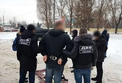 Полицейский в Харькове "погорел" на взятке за закрытие уголовного производства