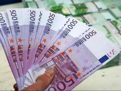 Болгарія перейде на євро не раніше 2022 року