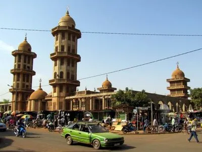Правительство Буркина-Фасо подало в отставку