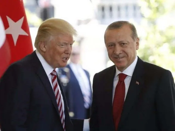 Трамп и Эрдоган обсудили обеспечение безопасности на северо-востоке Сирии