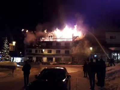 Пожар на курорте Куршевель: минимум два человека погибли